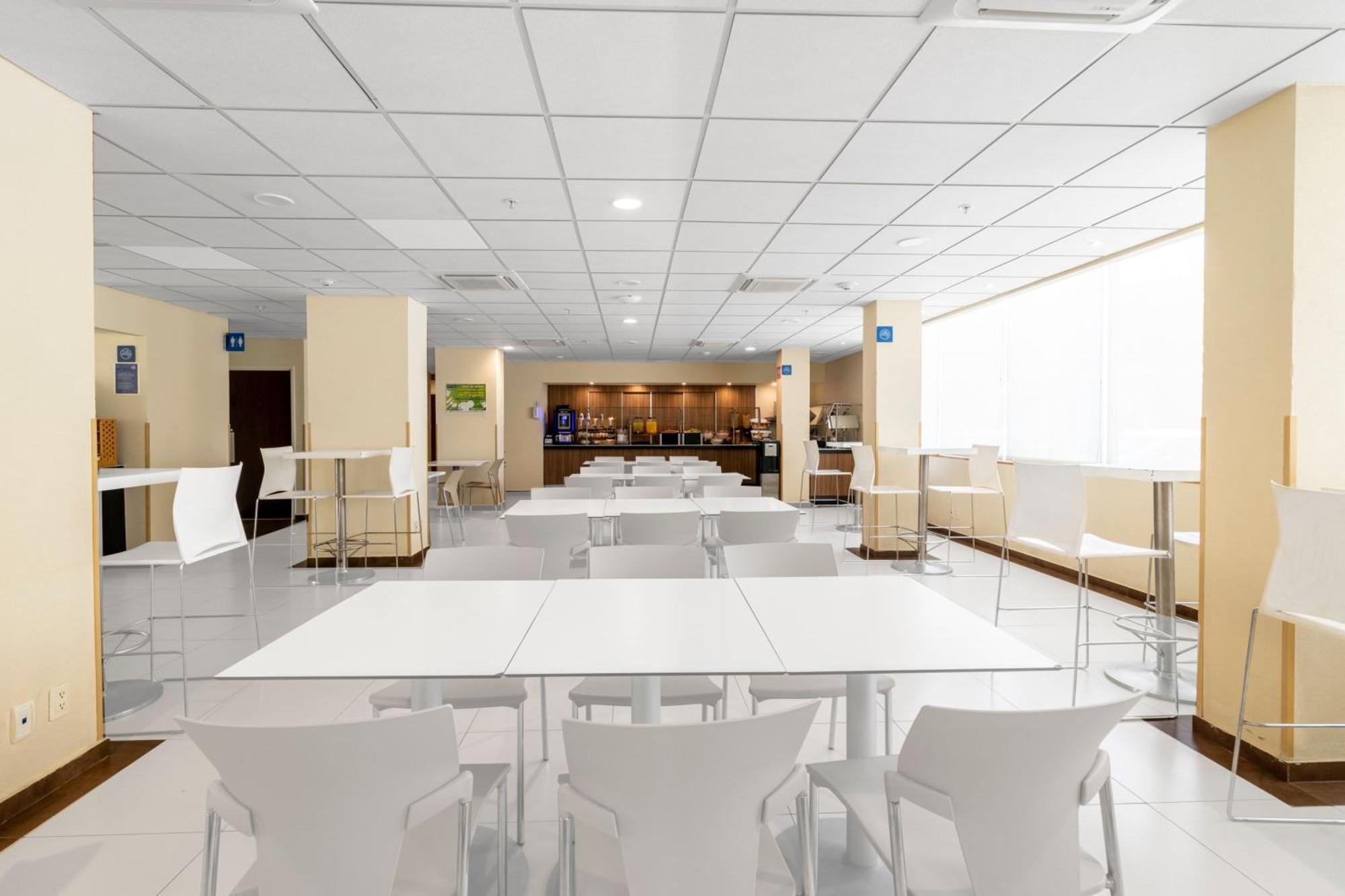 City Express By Marriott Ciudad Del Carmen Extérieur photo