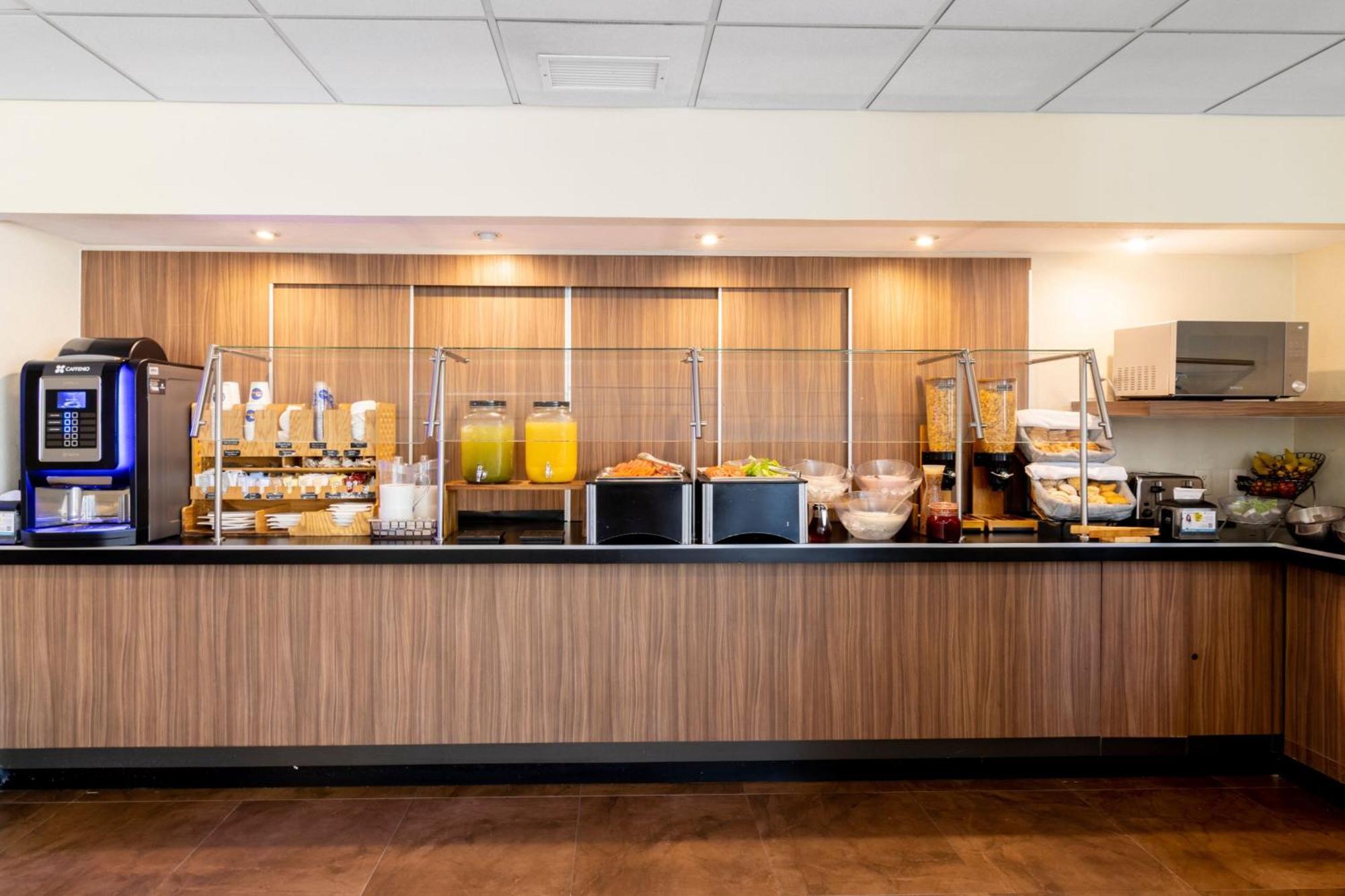 City Express By Marriott Ciudad Del Carmen Extérieur photo