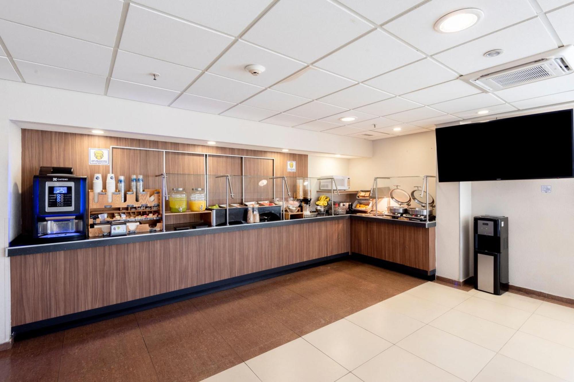 City Express By Marriott Ciudad Del Carmen Extérieur photo