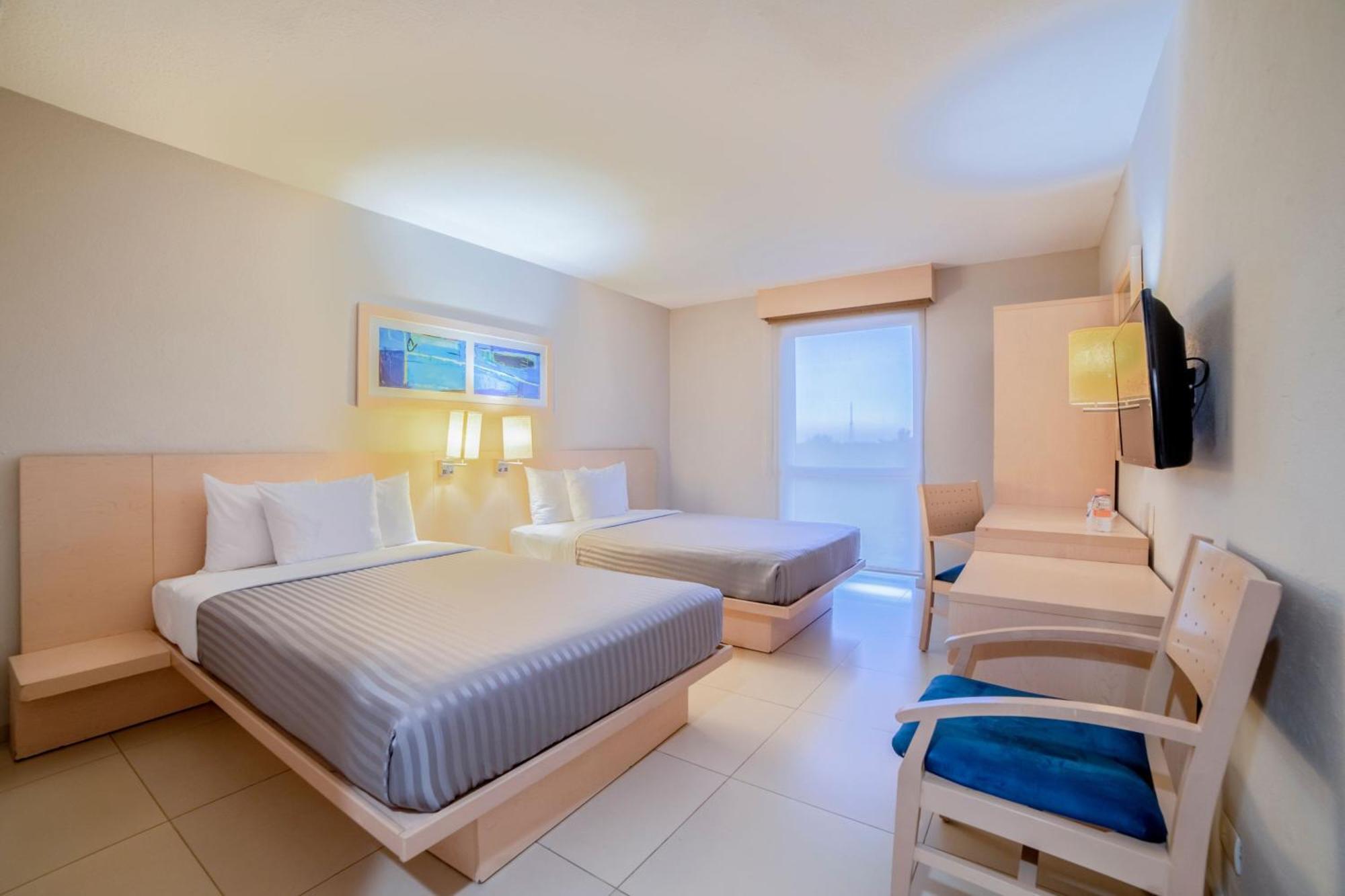 City Express By Marriott Ciudad Del Carmen Extérieur photo
